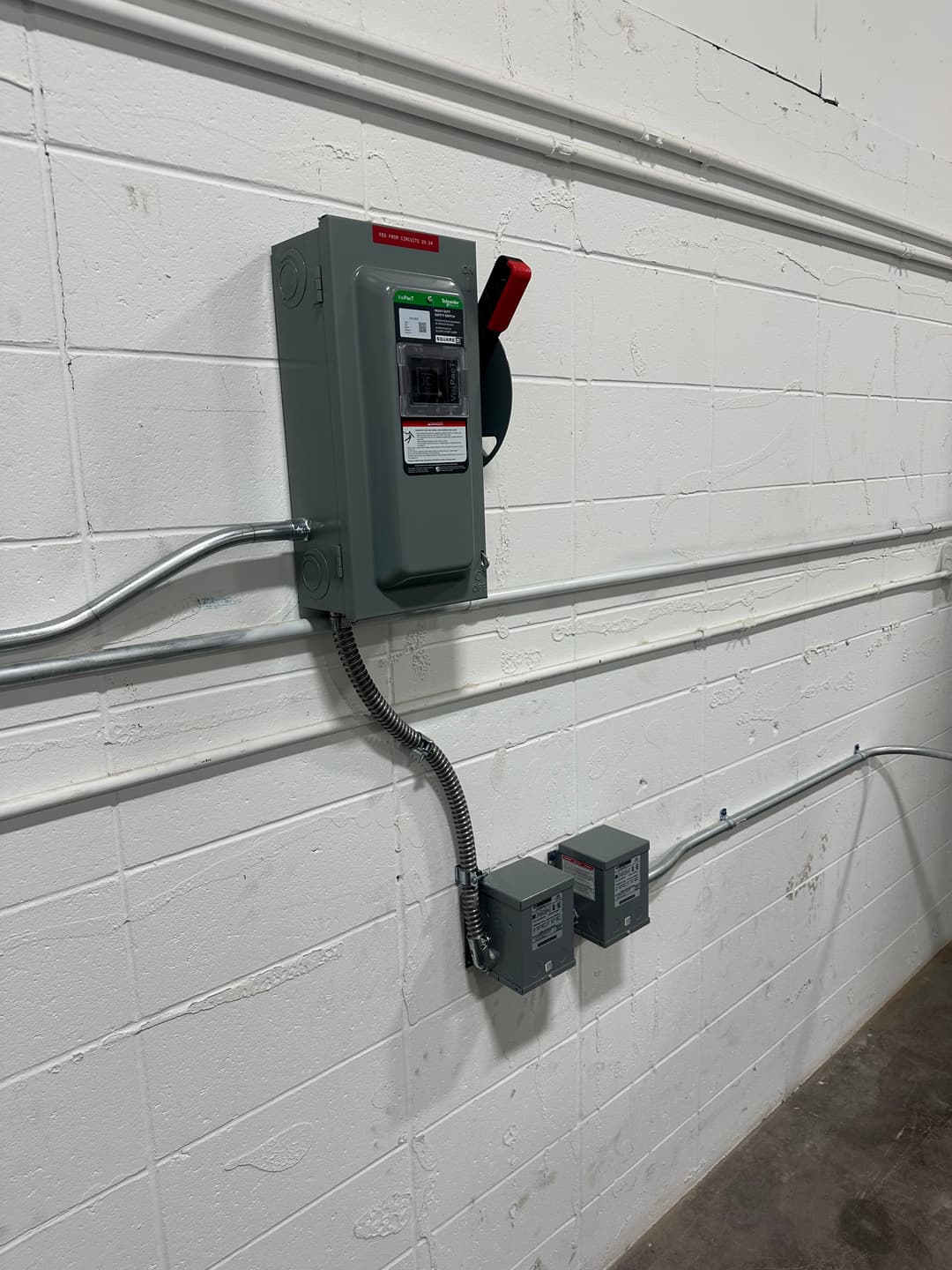 picture of commercial three phase machine electrical work done by electrician in stateline electric